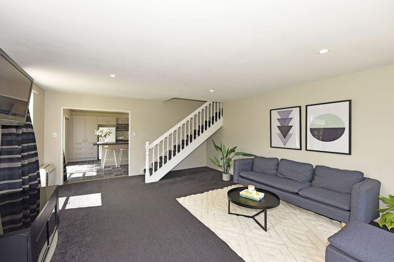 Photo of property in 8b Wyatt Place, Russley, Christchurch, 8042