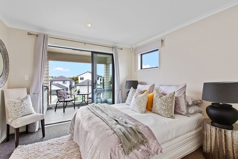 Photo of property in 53 Maylee Crescent, Gulf Harbour, Whangaparaoa, 0930