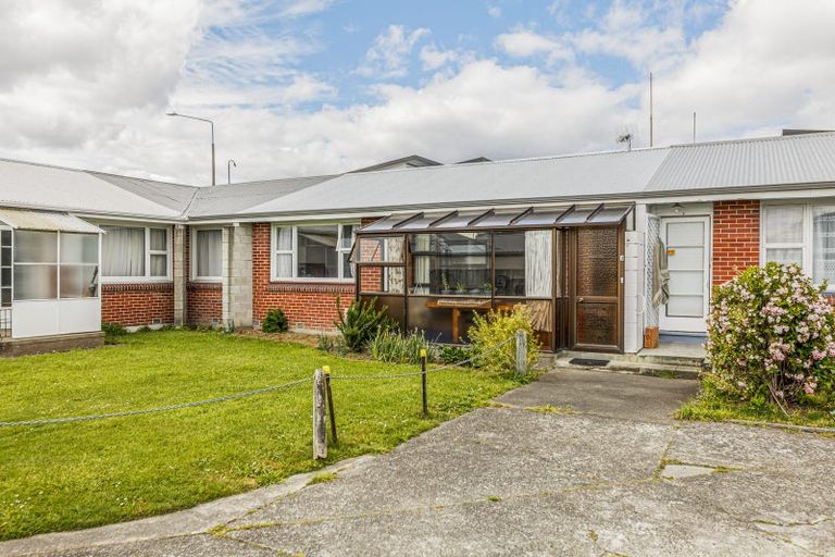 Photo of property in 3/65 Matipo Street, Riccarton, Christchurch, 8041