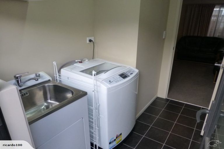 Photo of property in 93a Shakespeare Road, Bluff Hill, Napier, 4110