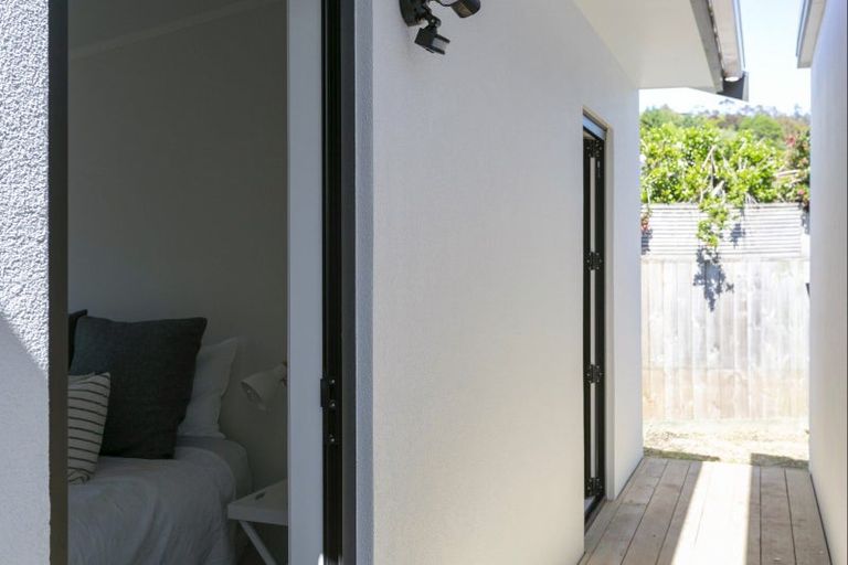 Photo of property in 12a Reeves Road, Acacia Bay, Taupo, 3330