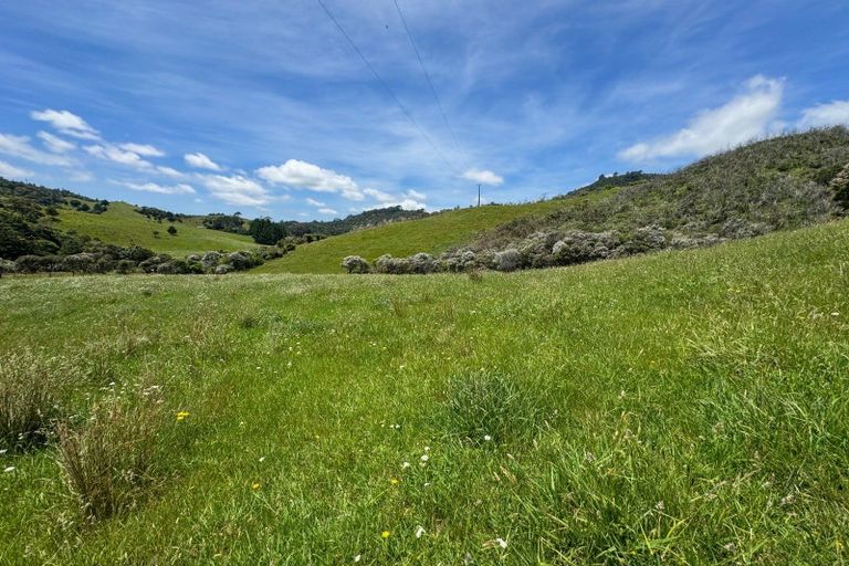 Photo of property in 235 Kaimarama Road, Kaimarama, Whitianga, 3591