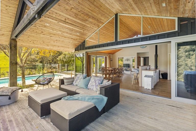 Photo of property in 167 Holdens Road, Clevedon, Papakura, 2585