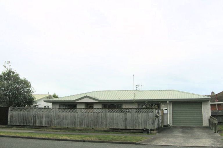 Photo of property in 13a Harris Street, Greenmeadows, Napier, 4112