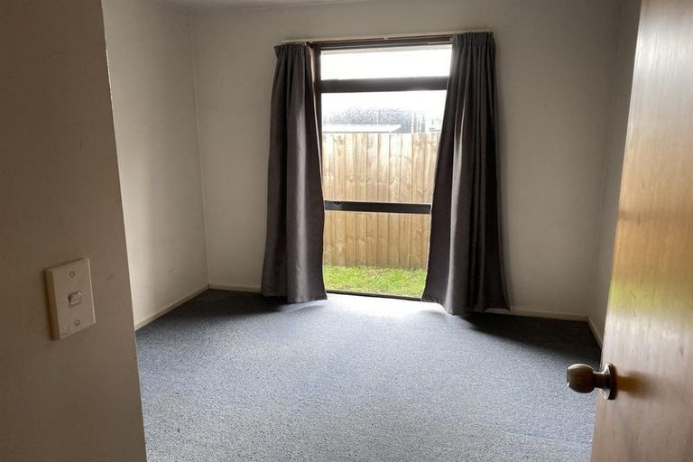 Photo of property in 1/4 Puna Street, Riccarton, Christchurch, 8041