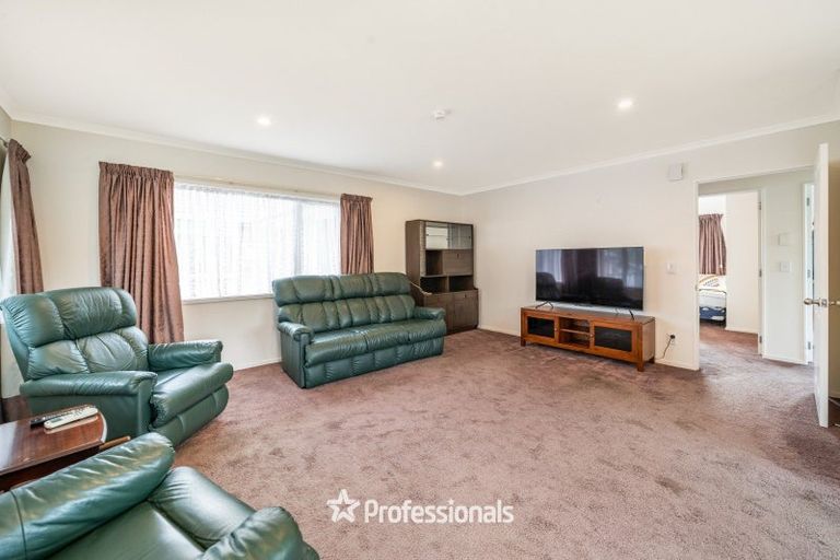 Photo of property in 26 Woodland Mews, Wainuiomata, Lower Hutt, 5014