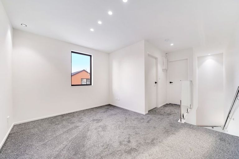 Photo of property in 6/11 Mclean Avenue, Papatoetoe, Auckland, 2025