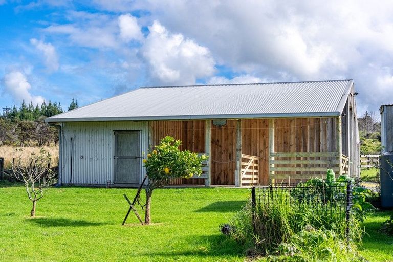 Photo of property in 2199 Cove Road, Mangawhai, 0573