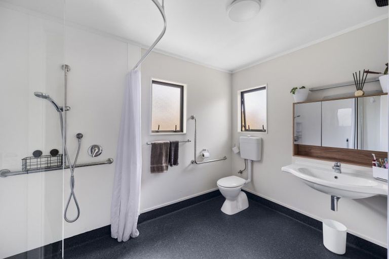 Photo of property in 1033 Sussex Street, Mayfair, Hastings, 4122