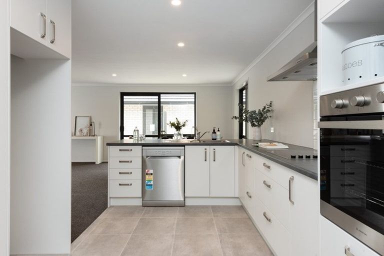 Photo of property in 11 Raby Lane, Pyes Pa, Tauranga, 3112