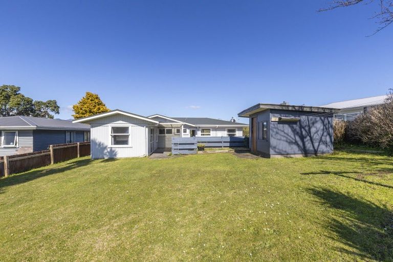 Photo of property in 43 Belair Avenue, Blagdon, New Plymouth, 4310