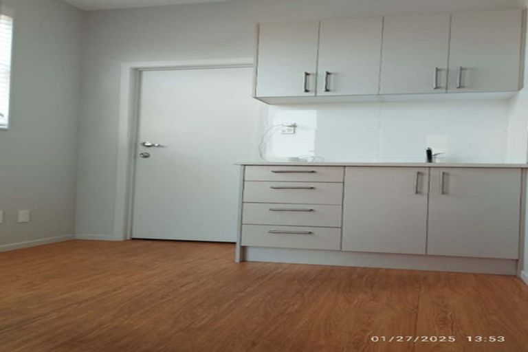 Photo of property in 29 Parker Avenue, New Lynn, Auckland, 0600