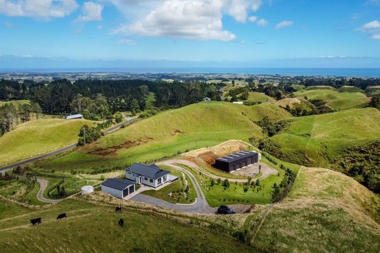 Photo of property in 539 Upper Pitone Road, Pitone, New Plymouth, 4374