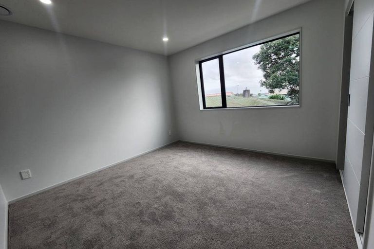 Photo of property in 25 Friesian Drive, Mangere, Auckland, 2022