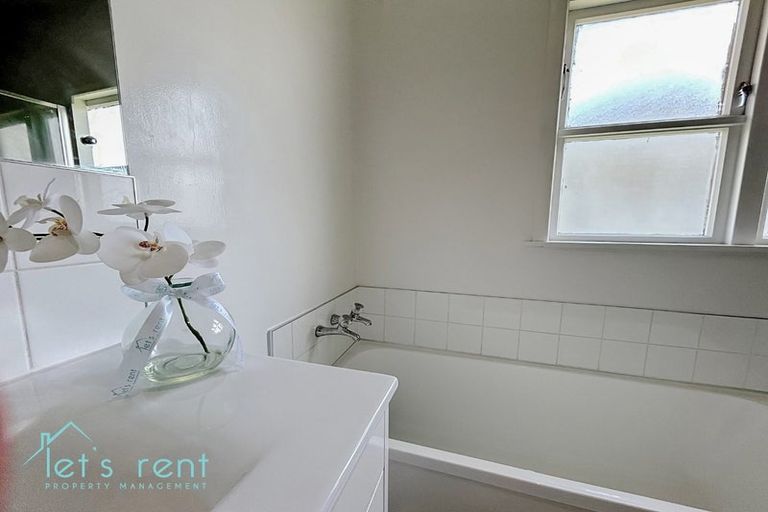 Photo of property in 6 Atkinson Avenue, Papatoetoe, Auckland, 2025