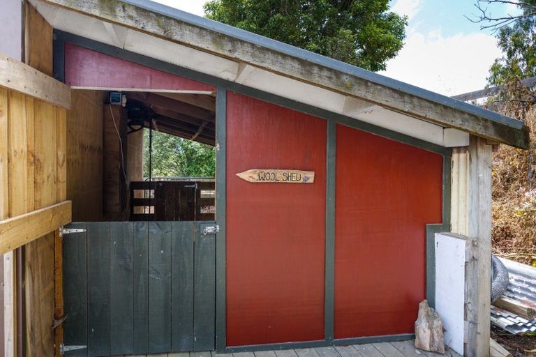 Photo of property in 476 Finnis Road, Pohangina, Feilding, 4775