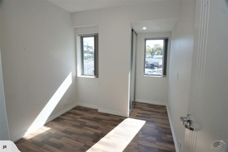 Photo of property in 5/46 Wellington Street, Howick, Auckland, 2014