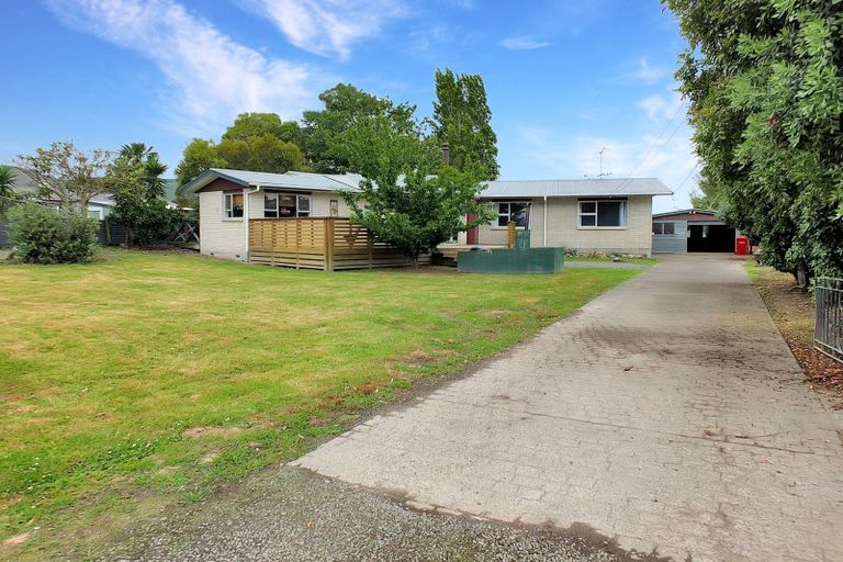 Photo of property in 7a Puketea Street, Tokomaru, Palmerston North, 4474