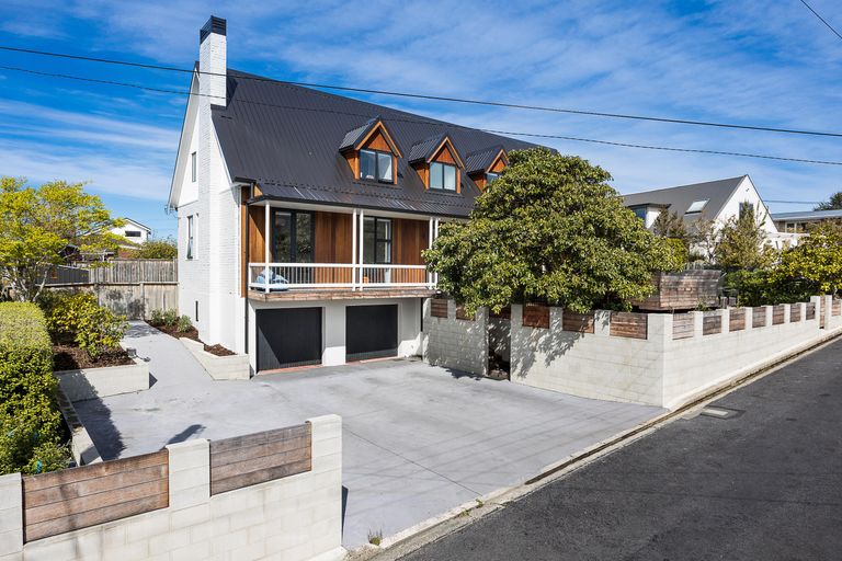 Photo of property in 20 Brownville Crescent, Maori Hill, Dunedin, 9010