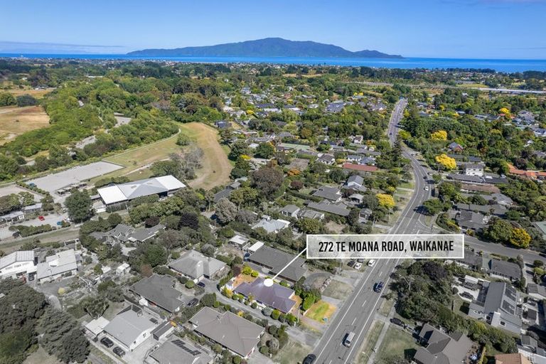 Photo of property in 272 Te Moana Road, Waikanae, 5036