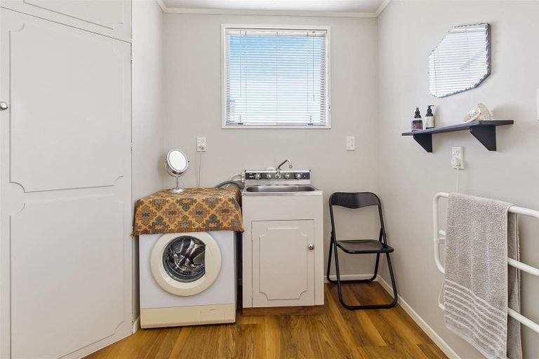 Photo of property in 185 Queen Street, Waimate, 7924