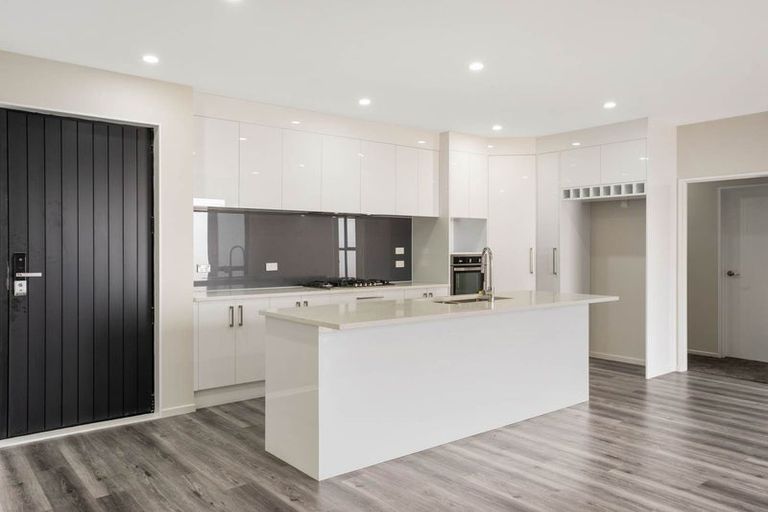 Photo of property in 2 Flannery Road, Pokeno, 2402