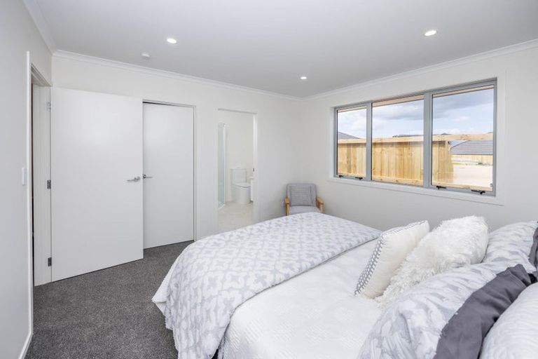 Photo of property in 13 Pukaki Place, Baverstock, 3200