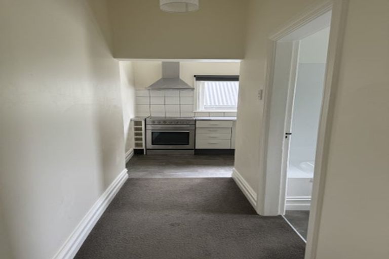 Photo of property in 3/83 Austin Street, Mount Victoria, Wellington, 6011