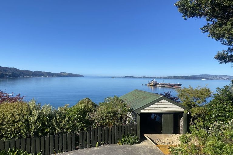 Photo of property in 22 Howard Road, Point Howard, Lower Hutt, 5013