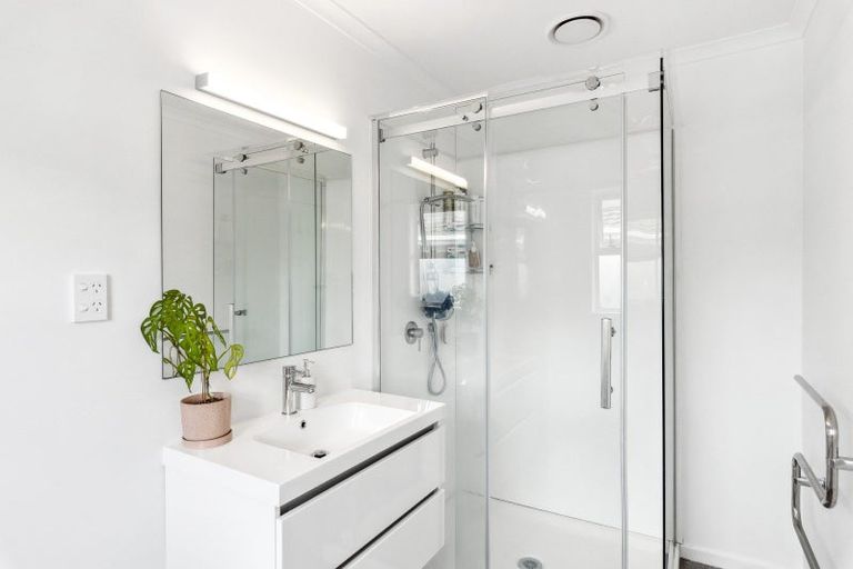 Photo of property in 56 Salisbury Street, Levin, 5510