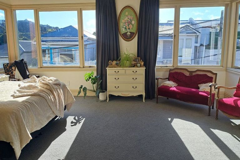 Photo of property in 8 Dawson Street, Berhampore, Wellington, 6023