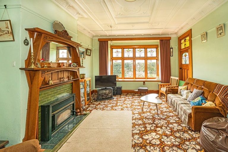 Photo of property in 61 Hull Street, South Hill, Oamaru, 9400