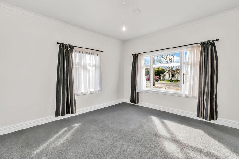 Photo of property in 14 Lee Street, Southbridge, 7602