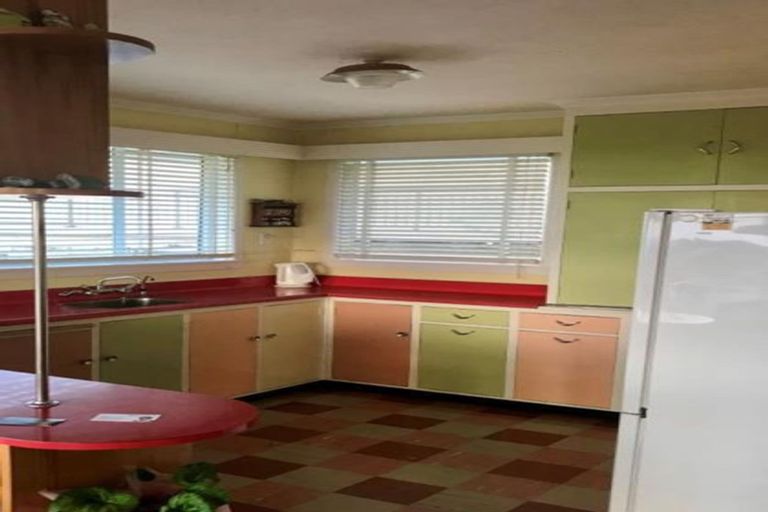 Photo of property in 2a Tay Street, Spotswood, New Plymouth, 4310