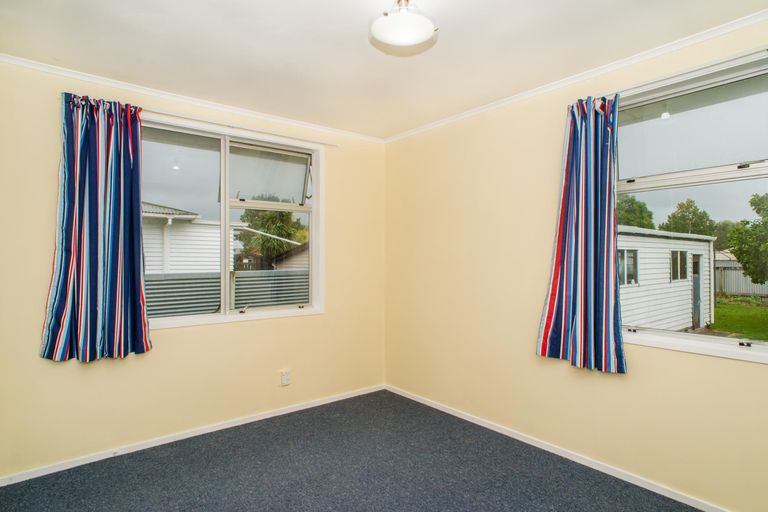 Photo of property in 18 Valley Road, Mangapapa, Gisborne, 4010