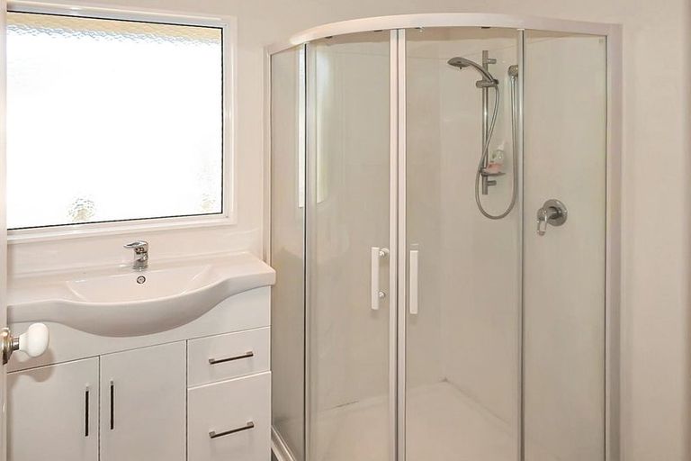 Photo of property in 9 Koputara Road, Himatangi Beach, Foxton, 4891