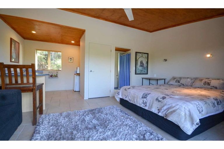 Photo of property in 240 Wharau Road, Kerikeri, 0293