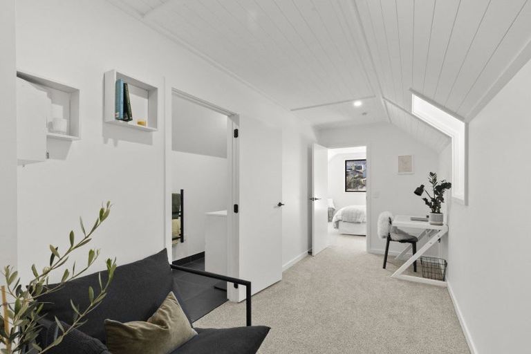 Photo of property in 43 Spur Ridge Rise, Jacks Point, 9371