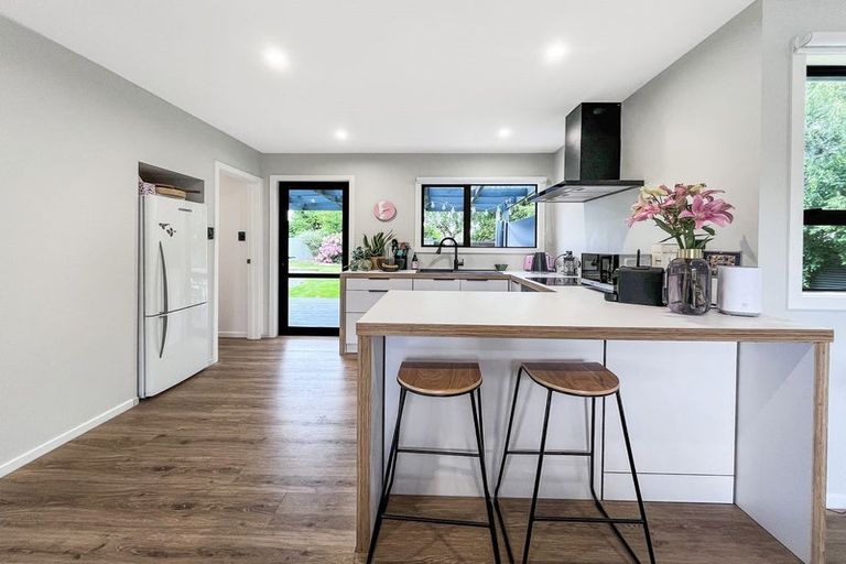 Photo of property in 17 Glenbrook Crescent, Twizel, 7901