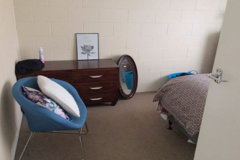 Photo of property in 493b Devonport Road, Tauranga South, Tauranga, 3112