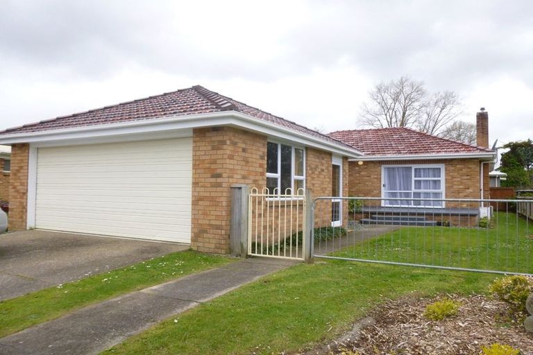 Photo of property in 24 Mcnicol Street, Fairfield, Hamilton, 3214