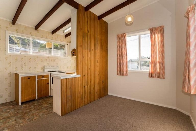 Photo of property in 16 Whitfield Street, Sumner, Christchurch, 8081