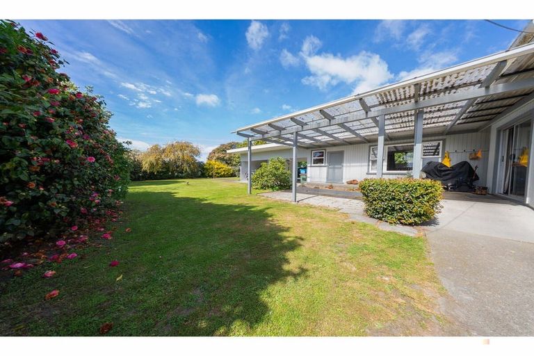 Photo of property in 1 James Street, Waimate, 7980