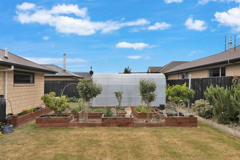 Photo of property in 22 Dunlop Crescent, Rolleston, 7614