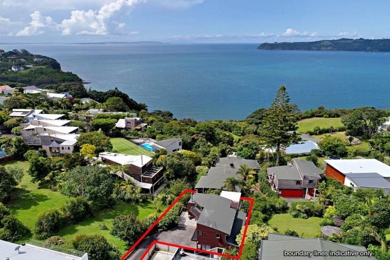 Photo of property in 15b Melandra Road, Stanmore Bay, Whangaparaoa, 0932