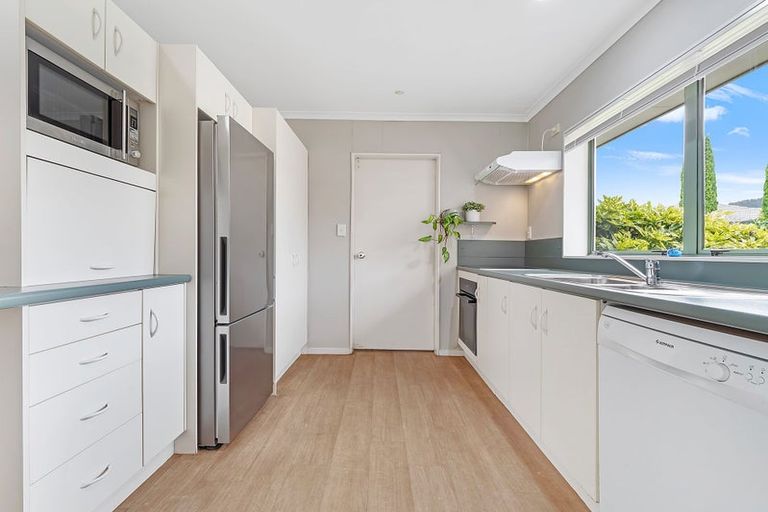 Photo of property in 51 Basley Road, Owhata, Rotorua, 3010