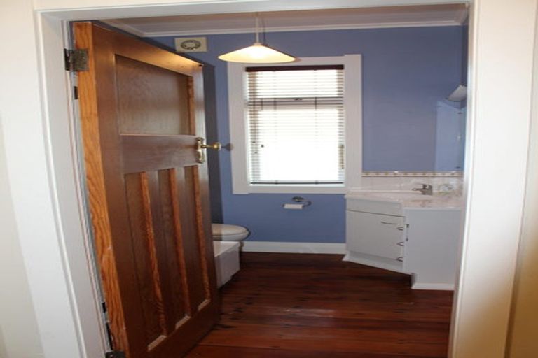 Photo of property in 47 Kensington Avenue, Petone, Lower Hutt, 5012