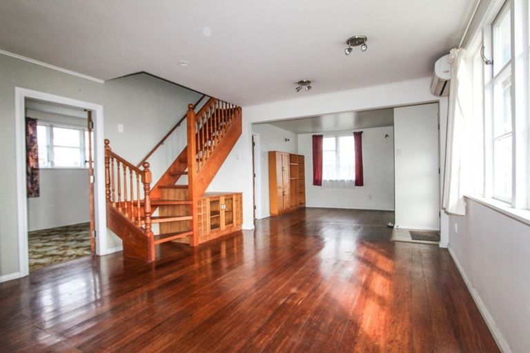 Photo of property in 38 Mangahao Road, Pahiatua, 4910