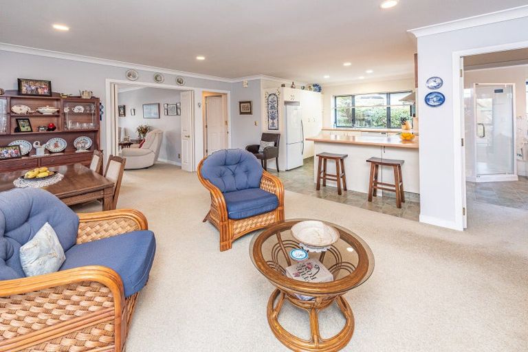 Photo of property in 12 Perrett Drive, Otamatea, Whanganui, 4500