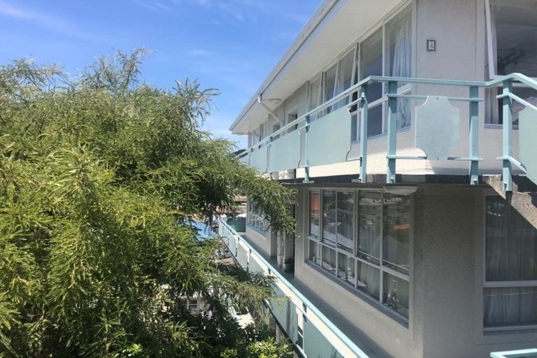 Photo of property in 3/4 Kenwyn Terrace, Newtown, Wellington, 6021